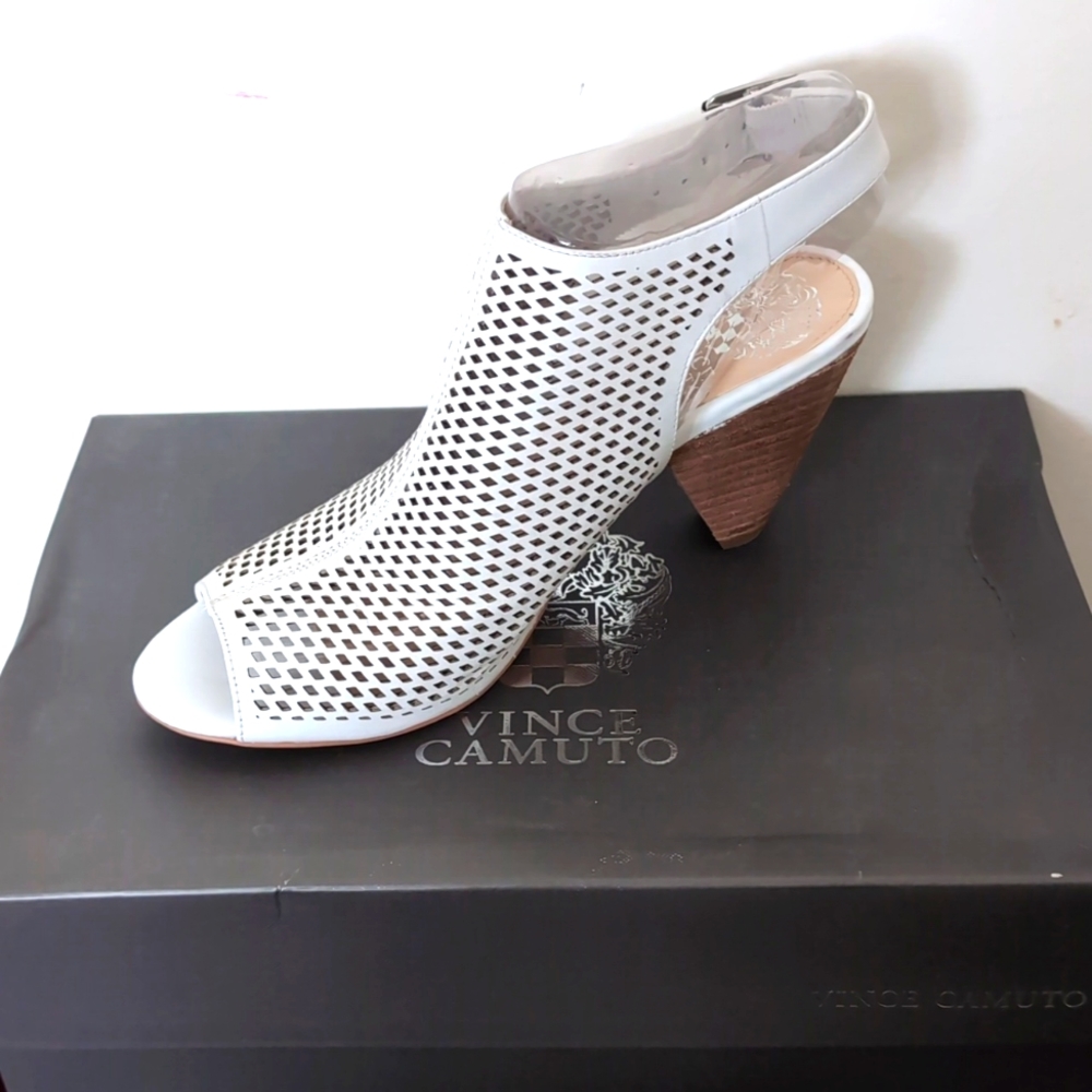 Vince Camuto Evangelin Shoes